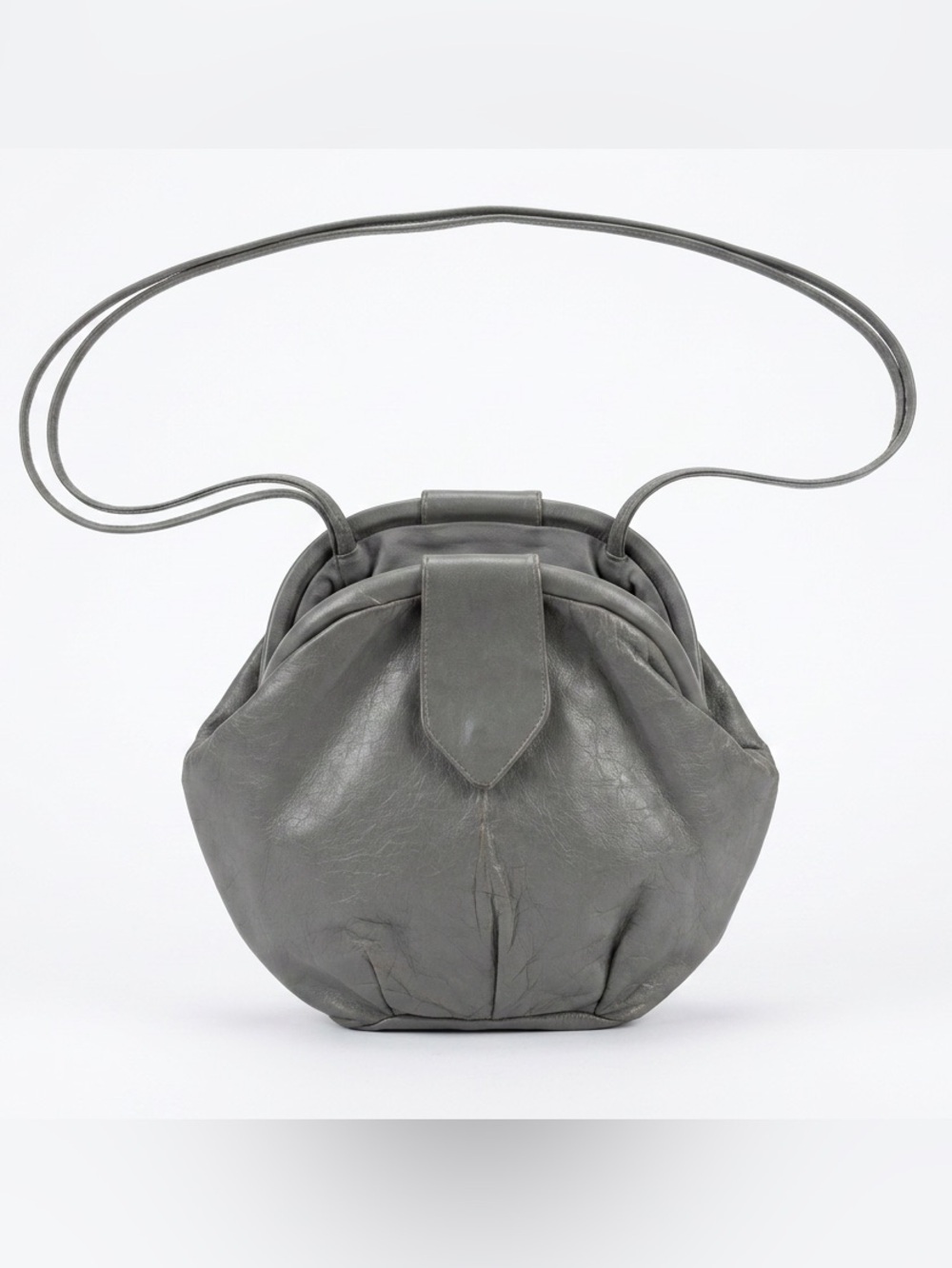 Large vintage leather bag